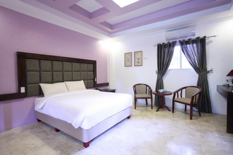 Woodland Hotel Angeles Bilik gambar